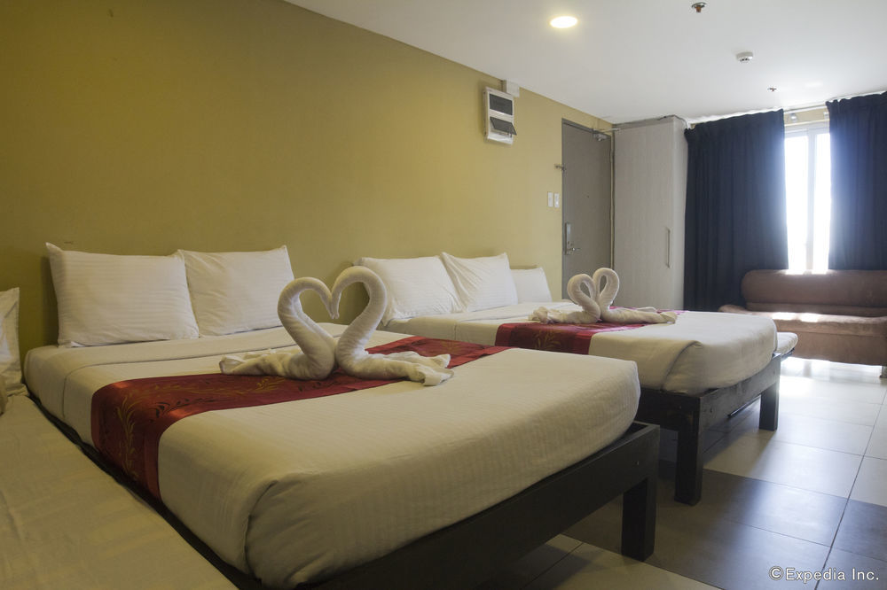 Jade Hotel And Suites Makati City Exterior photo